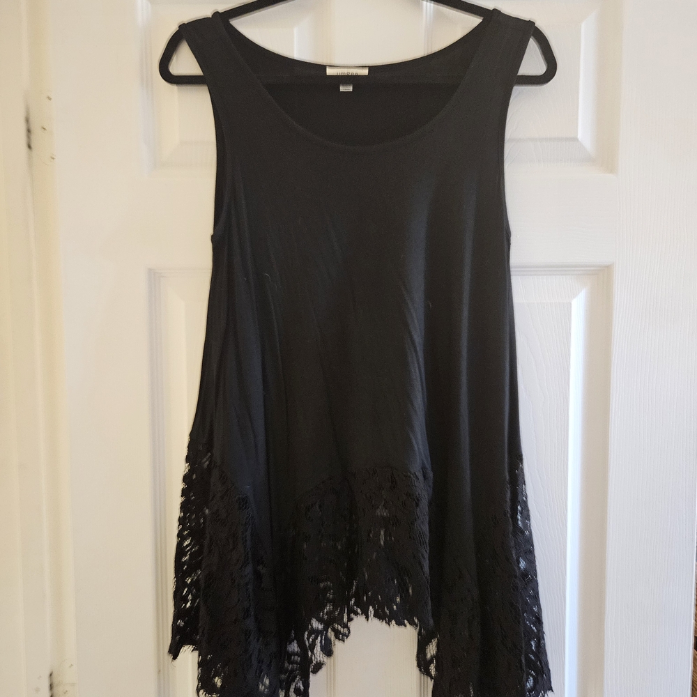 Umgee Black Tank Top with Lace Detail